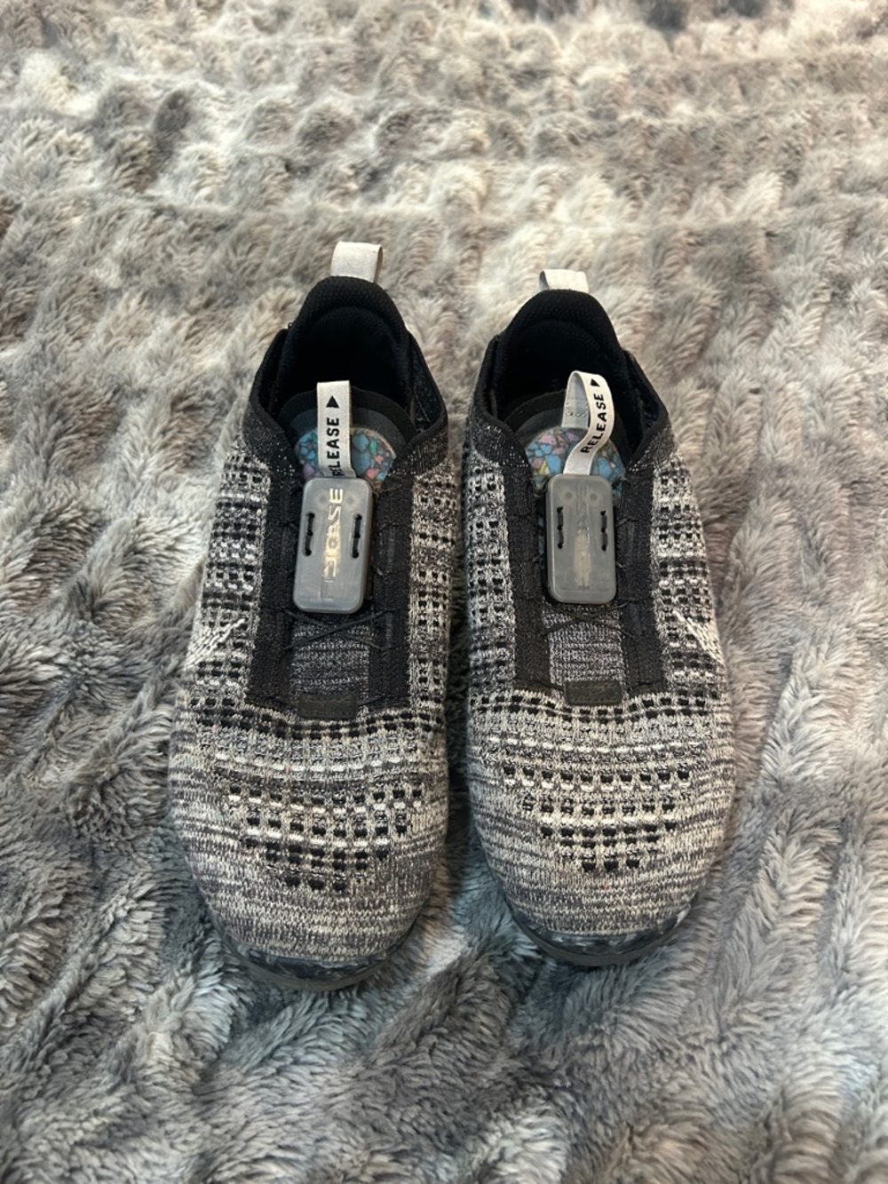 Nike Women’s Slip-On Knit Sneakers - Black & Gray